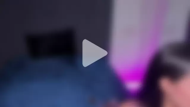 saramikaelson photo 19