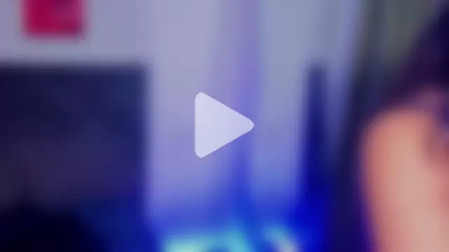 saramikaelson photo 12