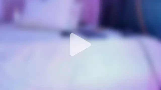 sofi_decker photo 20