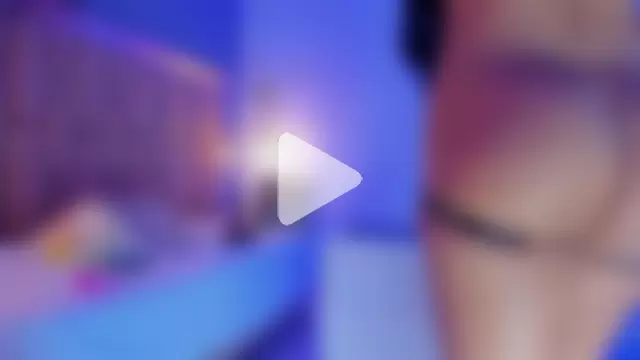 victoriaroyce1 photo 12