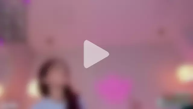 violeth_hill photo 25