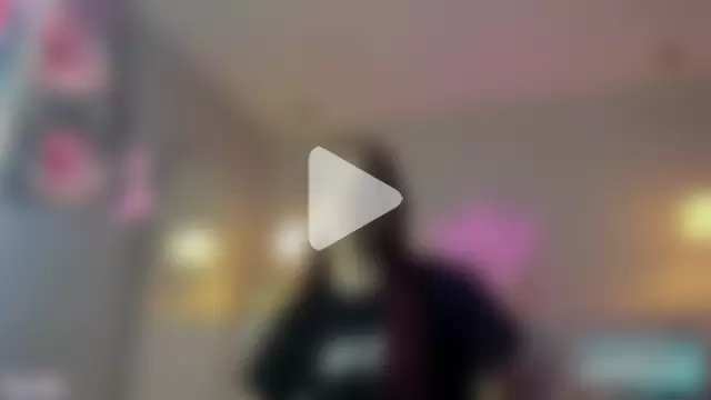 violeth_hill photo 21