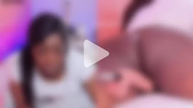 zoeethompson_cm photo 23