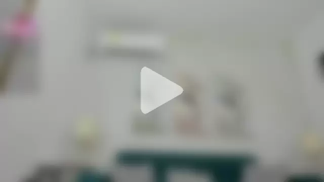 zuri_villegas photo 2